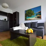 Senator Apartment *