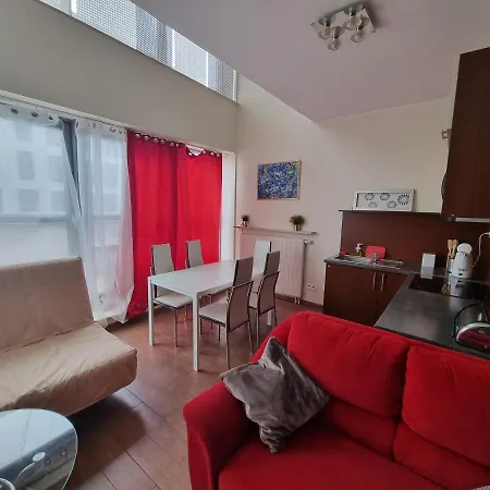 Senator Apartment *