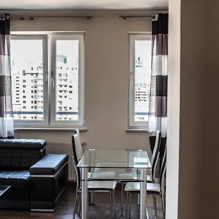 Senator Apartment *